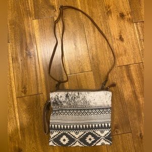 Myra Crossbody purse